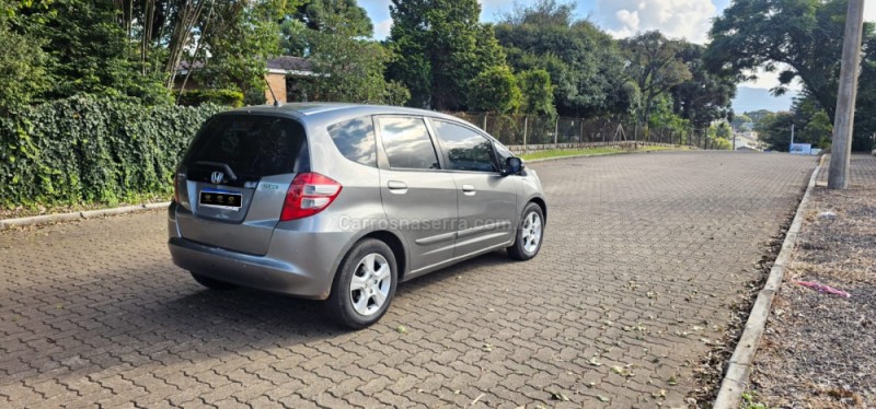FIT 1.4 LX 16V FLEX 4P MANUAL - 2011 - IVOTI