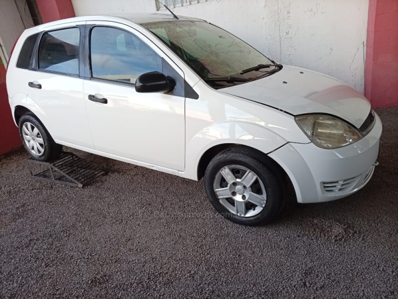 FIESTA 1.0 MPI 8V GASOLINA 4P MANUAL - 2003 - CAXIAS DO SUL