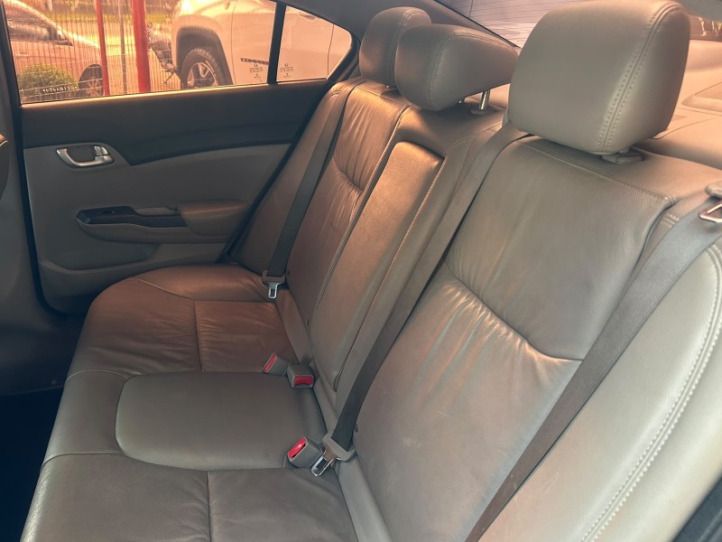 CIVIC 2.0 LXR 16V FLEX 4P AUTOMÁTICO - 2014 - TRêS COROAS