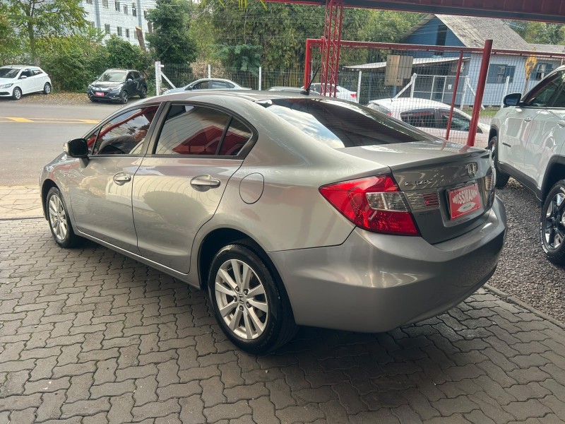 CIVIC 2.0 LXR 16V FLEX 4P AUTOMÁTICO - 2014 - TRêS COROAS
