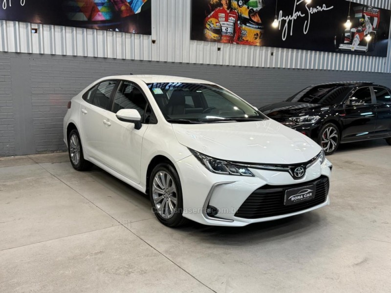 COROLLA 2.0 XEI 16V FLEX 4P AUTOMÁTICO - 2022 - CAXIAS DO SUL