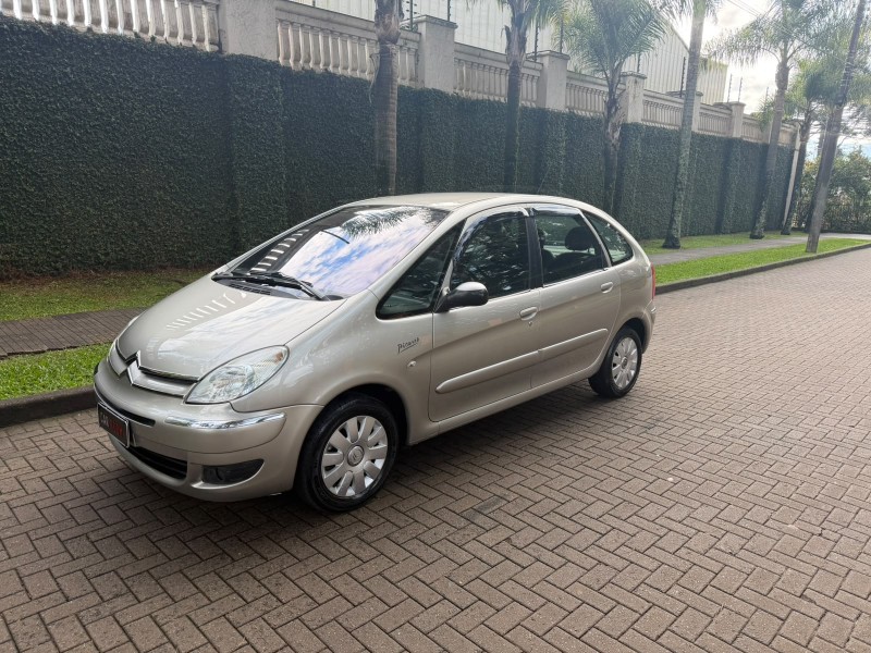 c4 picasso 2.0 16v gasolina 4p automatico 2008 caxias do sul