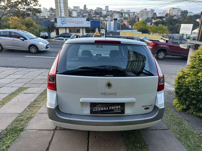 MÉGANE 1.6 DYNAMIQUE GRAND TOUR 16V FLEX 4P MANUAL - 2013 - CAXIAS DO SUL