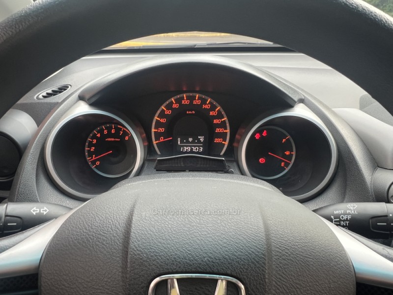 FIT 1.4 LX 16V FLEX 4P MANUAL - 2011 - CAMPO BOM