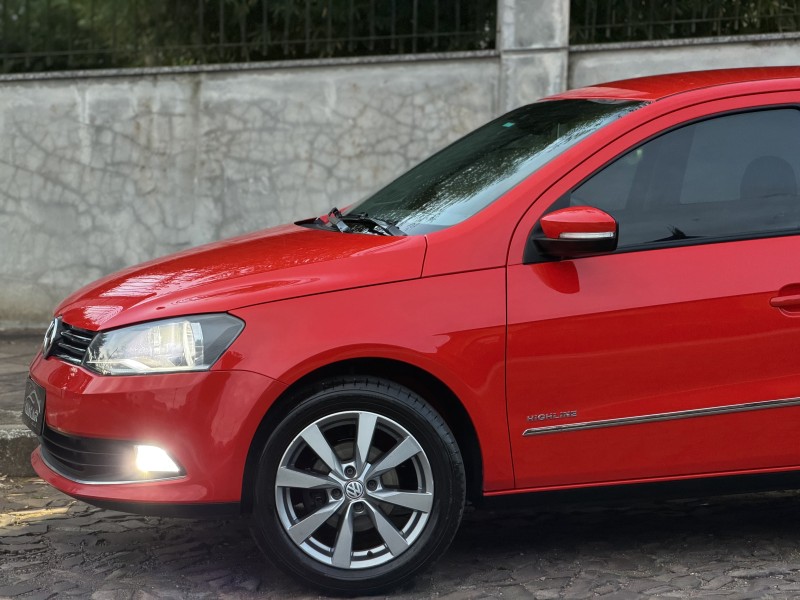 GOL 1.6 MSI TOTALFLEX HIGHLINE 4P MANUAL - 2015 - DOIS IRMãOS