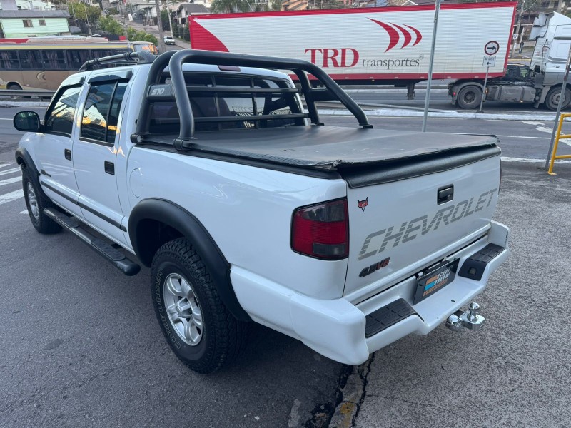 S10 4.3 SFI DLX 4X2 CD V6 12V GASOLINA 4P MANUAL - 1998 - CAXIAS DO SUL