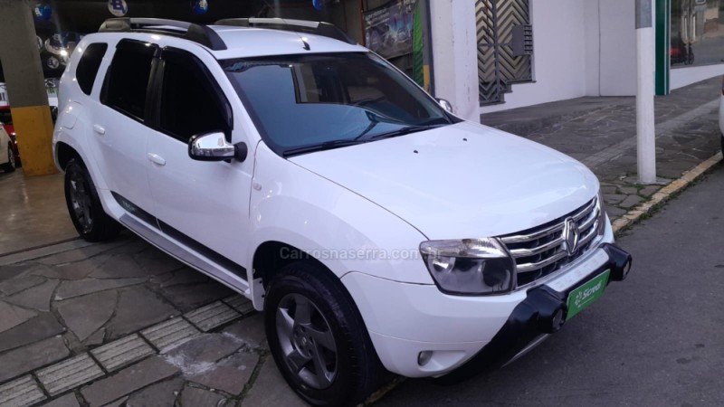 DUSTER 2.0 TECH ROAD 4X2 16V FLEX 4P MANUAL - 2014 - BENTO GONçALVES