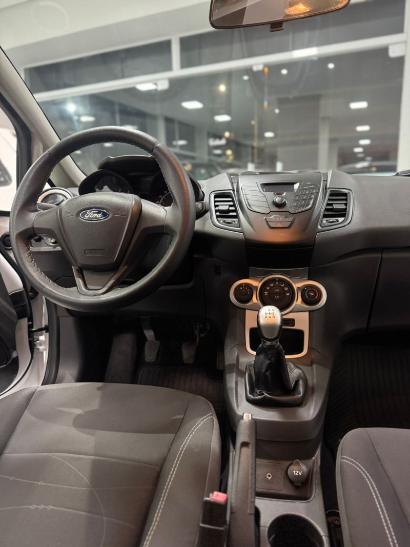 FIESTA 1.6 SE HATCH 16V FLEX 4P MANUAL - 2017 - BENTO GONçALVES
