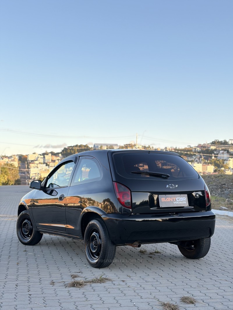 CELTA 1.0 MPFI LS 8V FLEX 2P MANUAL - 2014 - FLORES DA CUNHA