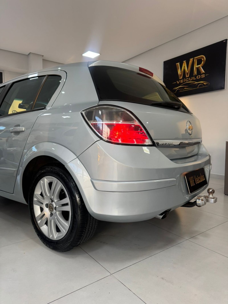VECTRA 2.0 MPFI GT HATCH 8V FLEX 4P MANUAL - 2008 - BENTO GONçALVES