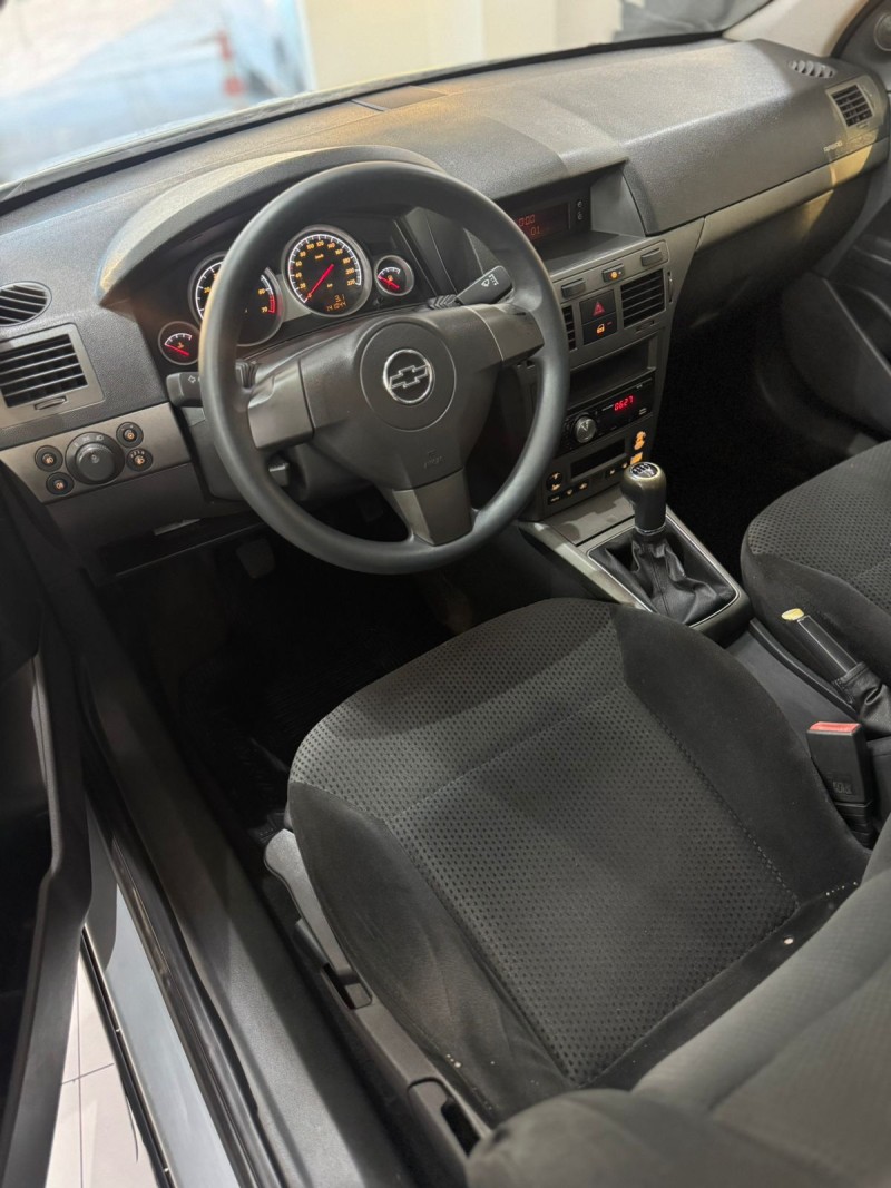 VECTRA 2.0 MPFI GT HATCH 8V FLEX 4P MANUAL - 2008 - BENTO GONçALVES