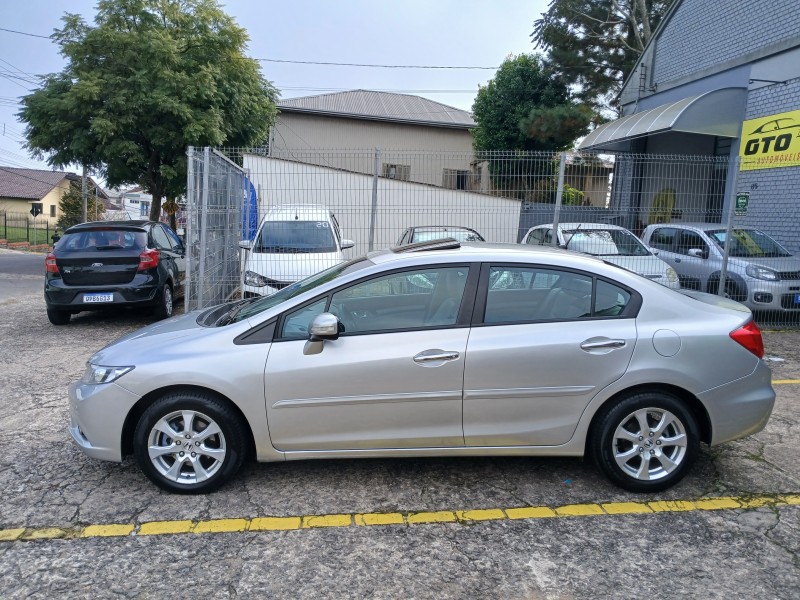 CIVIC 2.0 EXR 16V FLEX 4P AUTOMÁTICO - 2014 - FARROUPILHA