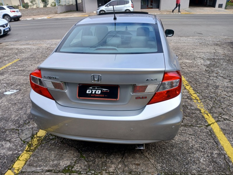 CIVIC 2.0 EXR 16V FLEX 4P AUTOMÁTICO - 2014 - FARROUPILHA