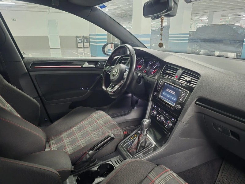 GOLF 2.0 TSI GTI 16V TURBO GASOLINA 4P AUTOMÁTICO - 2016 - PORTO ALEGRE