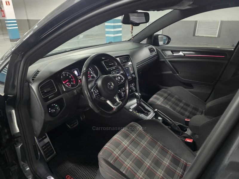 GOLF 2.0 TSI GTI 16V TURBO GASOLINA 4P AUTOMÁTICO - 2016 - PORTO ALEGRE