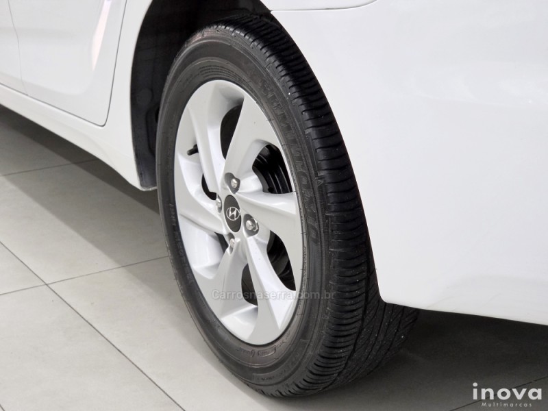HB20S 1.6 PREMIUM 16V FLEX 4P AUTOMÁTICO - 2017 - NOVO HAMBURGO