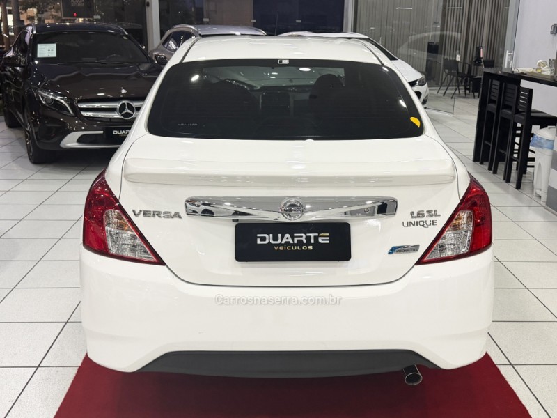 VERSA 1.6 16V FLEX UNIQUE 4P XTRONIC - 2018 - PORTO ALEGRE