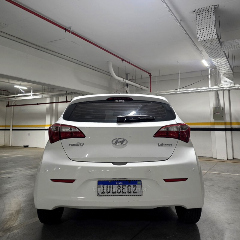 HB20 1.6 COMFORT PLUS 16V FLEX 4P MANUAL - 2014 - CAXIAS DO SUL