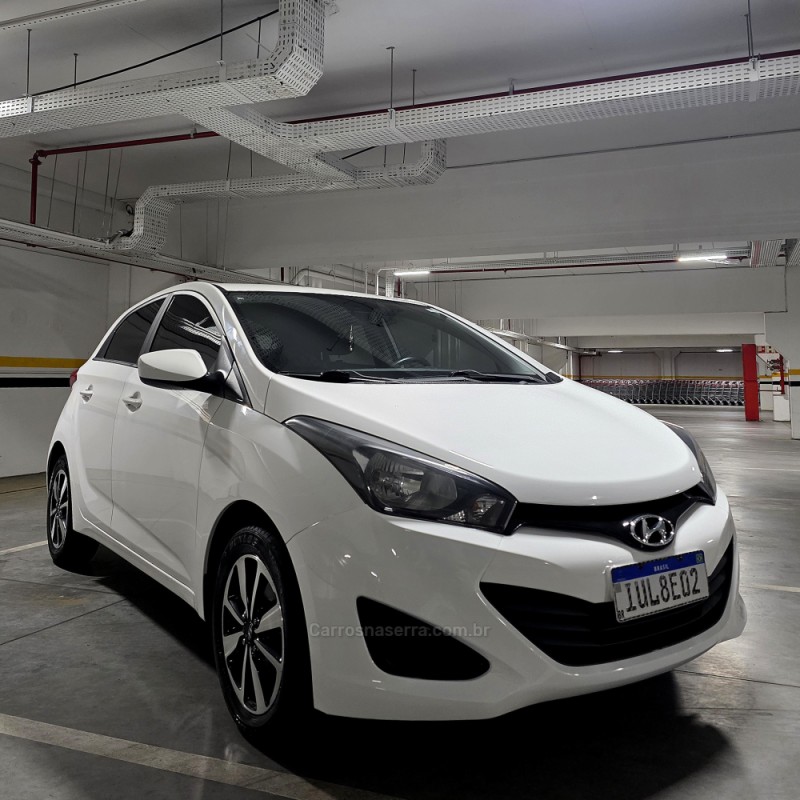HB20 1.6 COMFORT PLUS 16V FLEX 4P MANUAL - 2014 - CAXIAS DO SUL