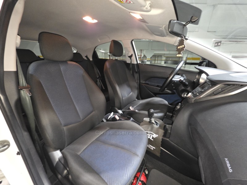 HB20 1.6 COMFORT PLUS 16V FLEX 4P MANUAL - 2014 - CAXIAS DO SUL