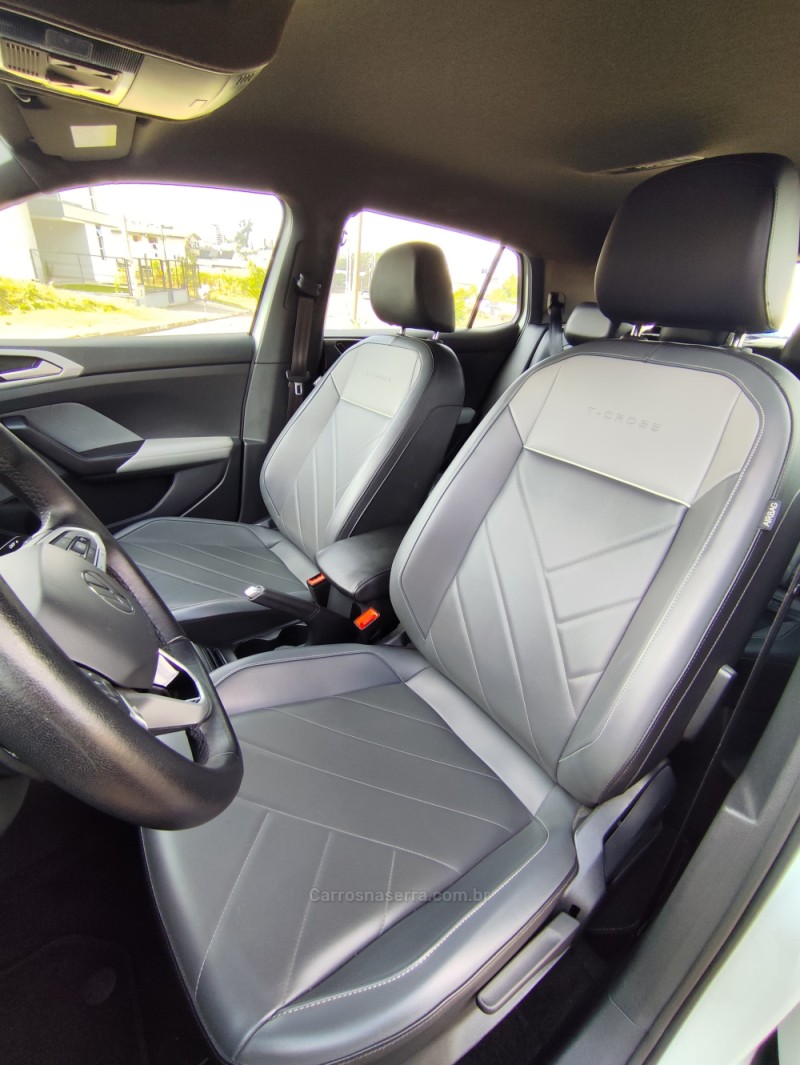 T-CROSS 1.0 COMFORTLINE TSI FLEX 4P AUTOMÁTICO - 2025 - GUAPORé