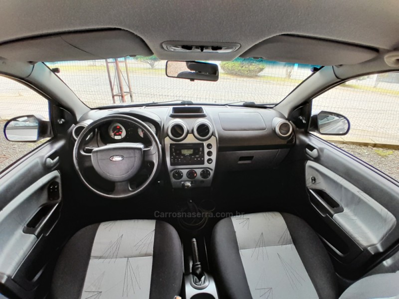 FIESTA 1.6 MPI 8V GASOLINA 4P MANUAL - 2008 - VERANóPOLIS