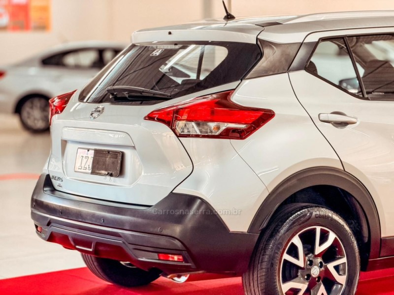 KICKS 1.6 16V FLEX S 4P MANUAL - 2020 - NOVA PRATA
