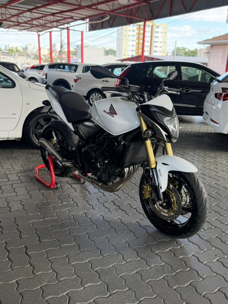 CB 600F HORNET - 2013 - CAXIAS DO SUL