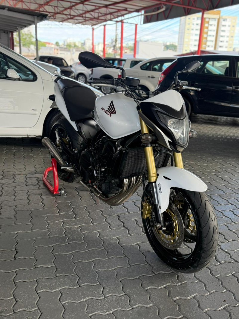 CB 600F HORNET - 2013 - CAXIAS DO SUL