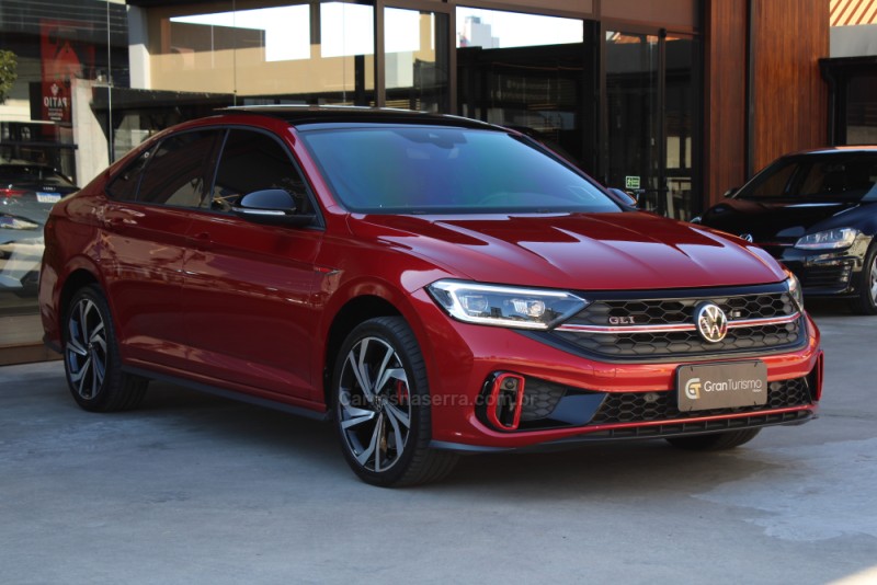 JETTA 2.0 16V TSI GLI 350 GASOLINA 4P AUTOMÁTICO - 2024 - CAXIAS DO SUL