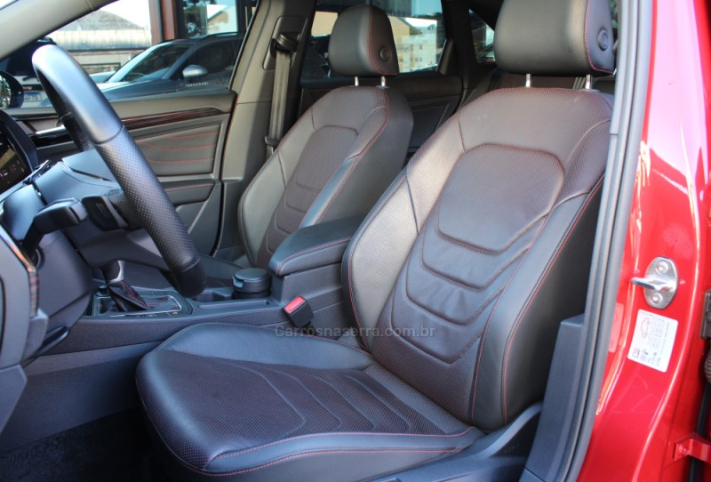 JETTA 2.0 16V TSI GLI 350 GASOLINA 4P AUTOMÁTICO - 2024 - CAXIAS DO SUL