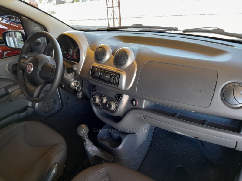 UNO 1.0 EVO VIVACE 8V FLEX 4P MANUAL - 2014 - VERANóPOLIS