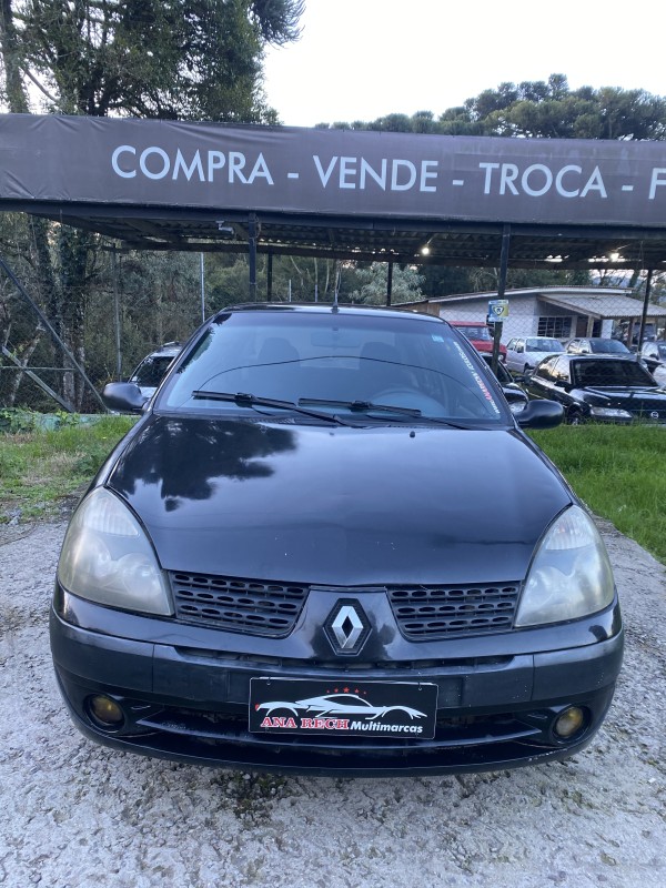 CLIO 1.0 RN SEDAN 16V GASOLINA 4P MANUAL - 2004 - CAXIAS DO SUL
