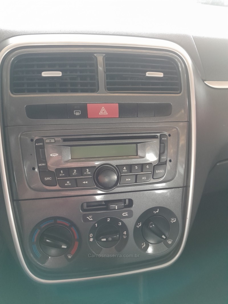 PUNTO 1.6 ESSENCE 16V FLEX 4P AUTOMATIZADO - 2012 - VERANóPOLIS