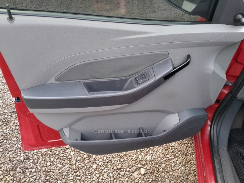 AGILE 1.4 MPFI LT 8V FLEX 4P MANUAL - 2011 - VERANóPOLIS