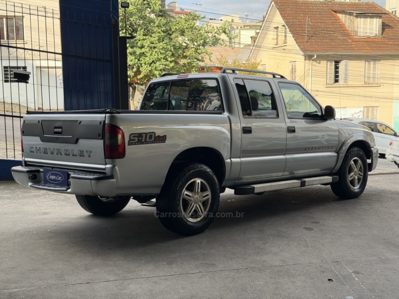 S10 2.8 EXECUTIVE 4X4 CD 12V TURBO INTERCOOLER DIESEL 4P MANUAL - 2006 - CAXIAS DO SUL