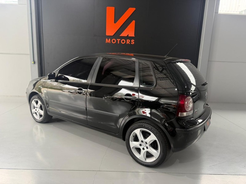 POLO 1.6 MI 8V FLEX 4P MANUAL - 2009 - CARLOS BARBOSA
