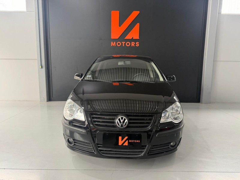 POLO 1.6 MI 8V FLEX 4P MANUAL - 2009 - CARLOS BARBOSA