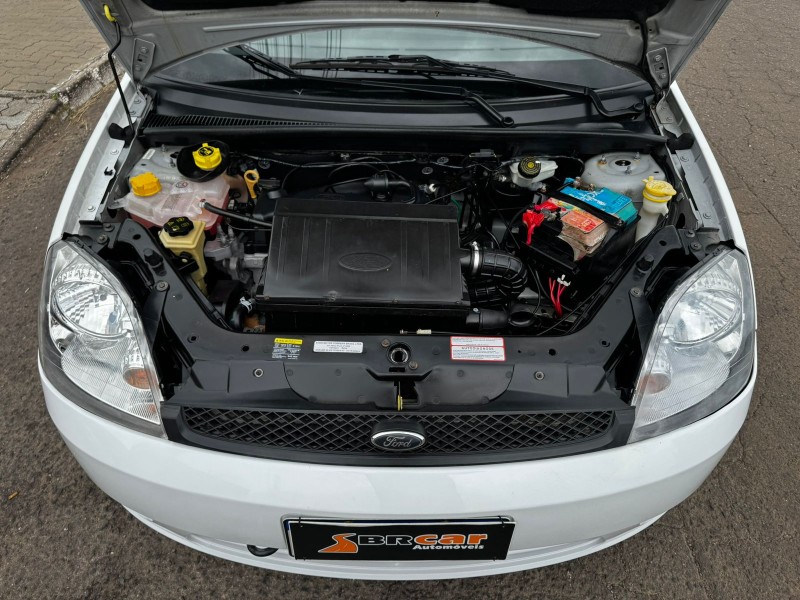 FIESTA 1.0 MPI SEDAN 8V FLEX 4P MANUAL - 2007 - DOIS IRMãOS