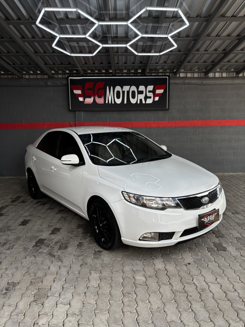 cerato 1.6 sx 16v flex 4p manual 2012 harmonia