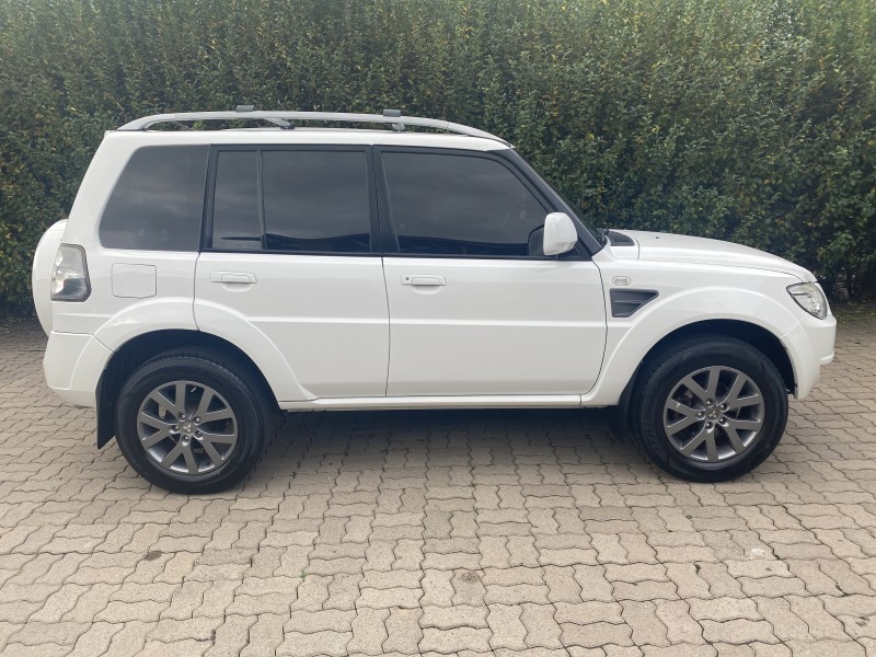 PAJERO TR4 2.0 4X2 16V 140CV FLEX 4P MANUAL - 2013 - CAXIAS DO SUL