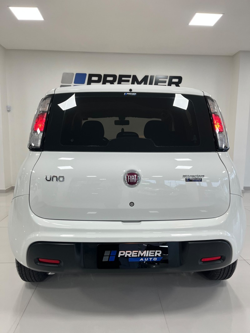 UNO 1.0 EVO ATTRACTIVE 8V FLEX 4P MANUAL - 2021 - CAXIAS DO SUL