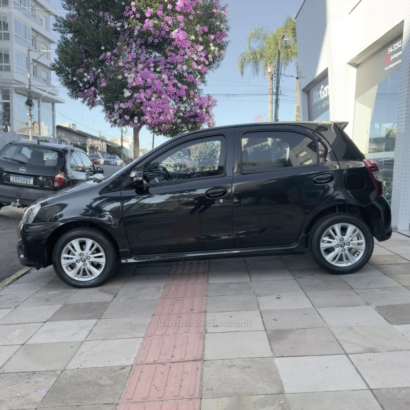 ETIOS 1.5 PLATINUM 16V FLEX 4P AUTOMÁTICO - 2018 - FLORES DA CUNHA