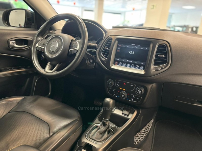 COMPASS 2.0 16V DIESEL LONGITUDE 4X4 AUTOMÁTICO - 2019 - CARLOS BARBOSA