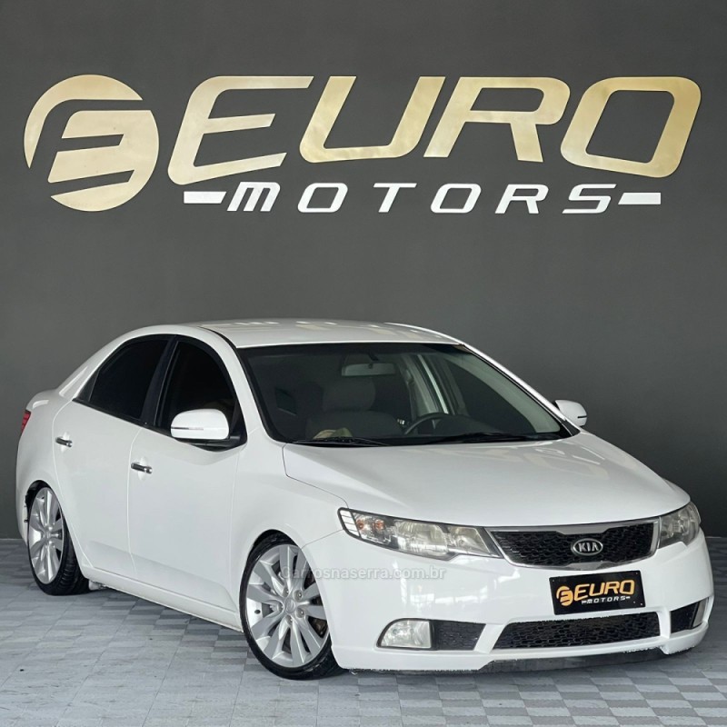 CERATO 1.6 EX SEDAN 16V GASOLINA 4P AUTOMÁTICO - 2011 - PORTãO