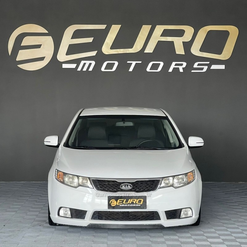 CERATO 1.6 EX SEDAN 16V GASOLINA 4P AUTOMÁTICO - 2011 - PORTãO