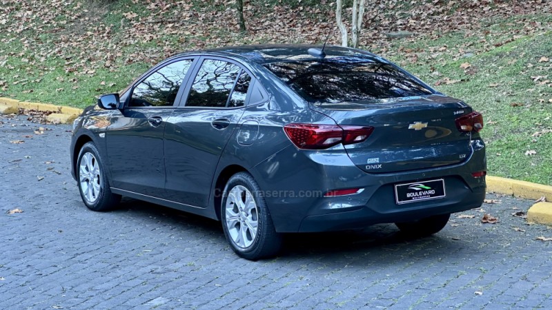 ONIX 1.0	LTZ PLUS 12V TURBO FLEX 4P AUTOMÁTICO - 2024 - CAXIAS DO SUL