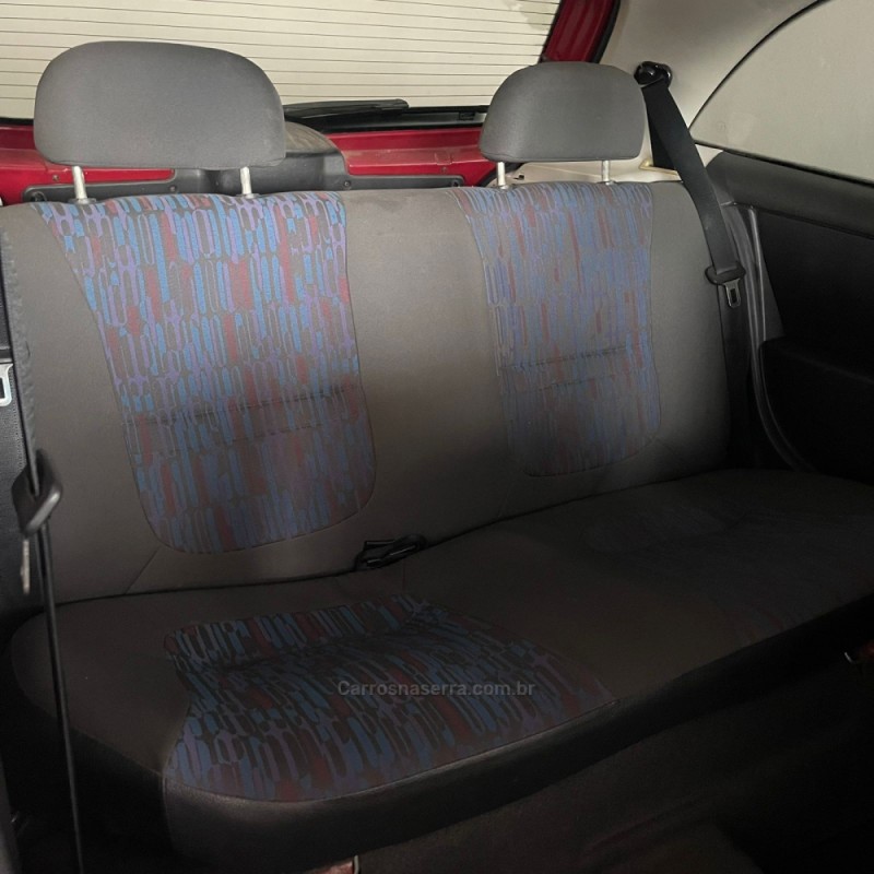 CELTA 1.0 MPFI SPIRIT 8V FLEX 2P MANUAL - 2011 - PORTãO
