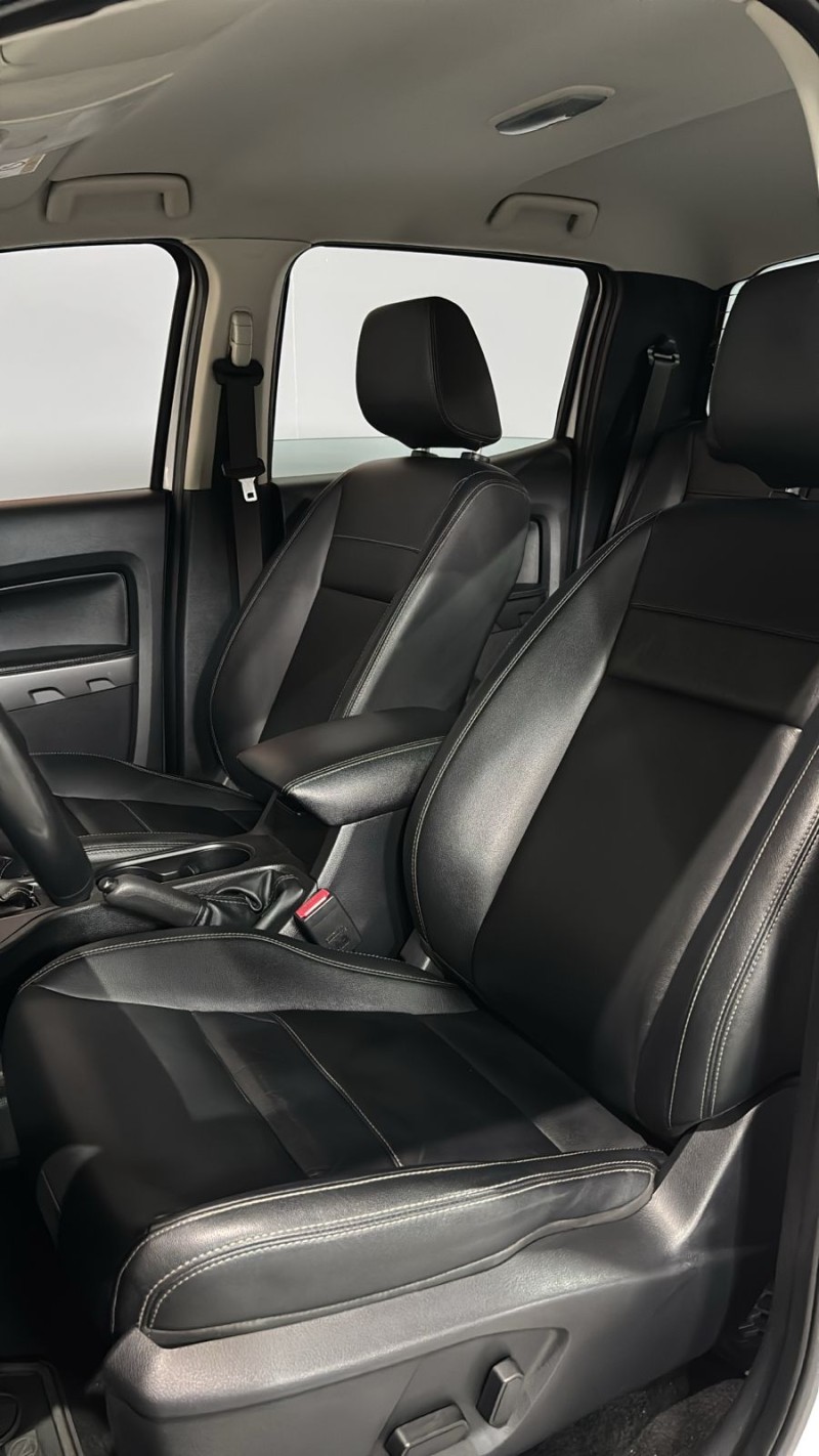 RANGER 3.2 XLT 4X4 CD 20V DIESEL 4P AUTOMÁTICO - 2023 - BENTO GONçALVES