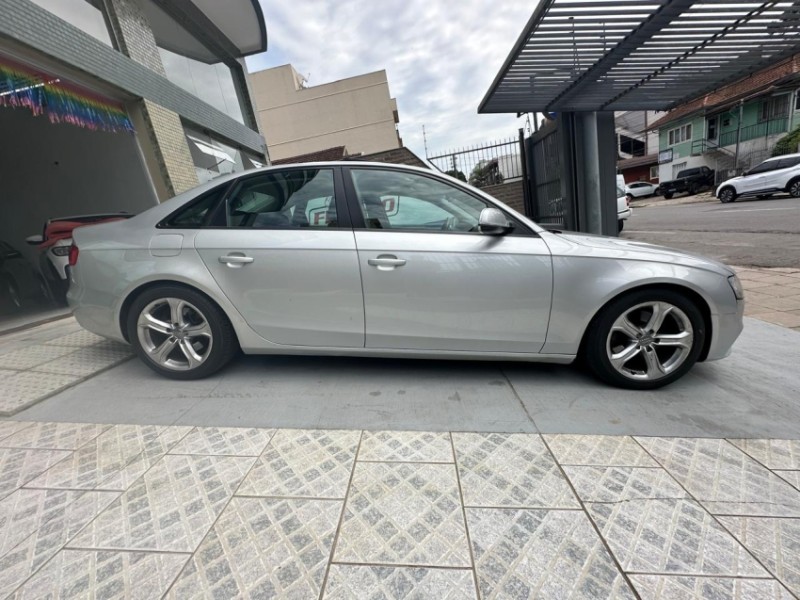 A4 2.0 TFSI ATTRACTION 180CV GASOLINA 4P MULTITRONIC - 2013 - CAXIAS DO SUL